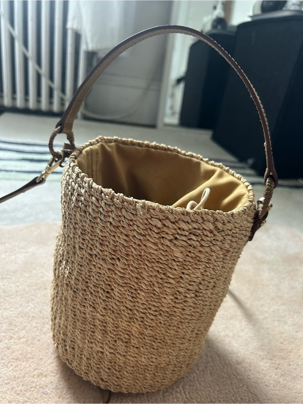Kayu Straw Bucket Crossbody Bag - Picture 6 of 8